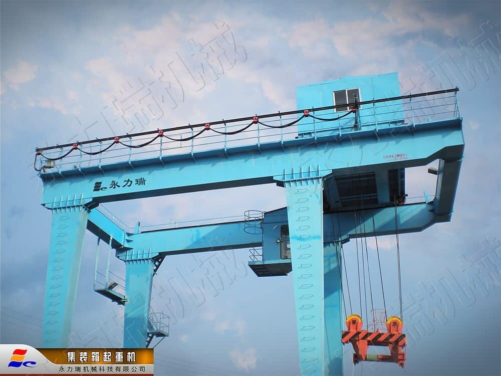 0107-010001_JMQ40T14m-V8 集装箱起重机40吨